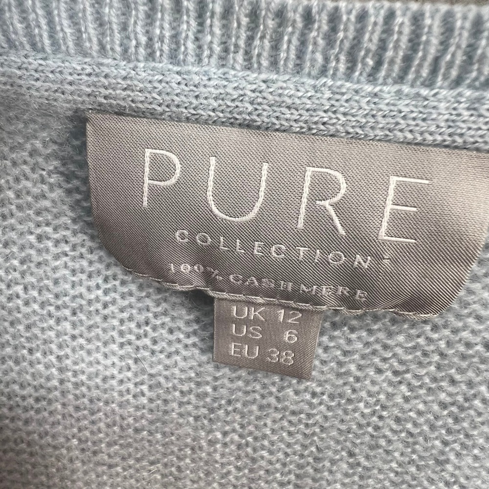 Pure Collection Cashmere Sweater Womens 6 Blue V-Neck Cable Knit‎ Pullover 7384 - Picture 2 of 7
